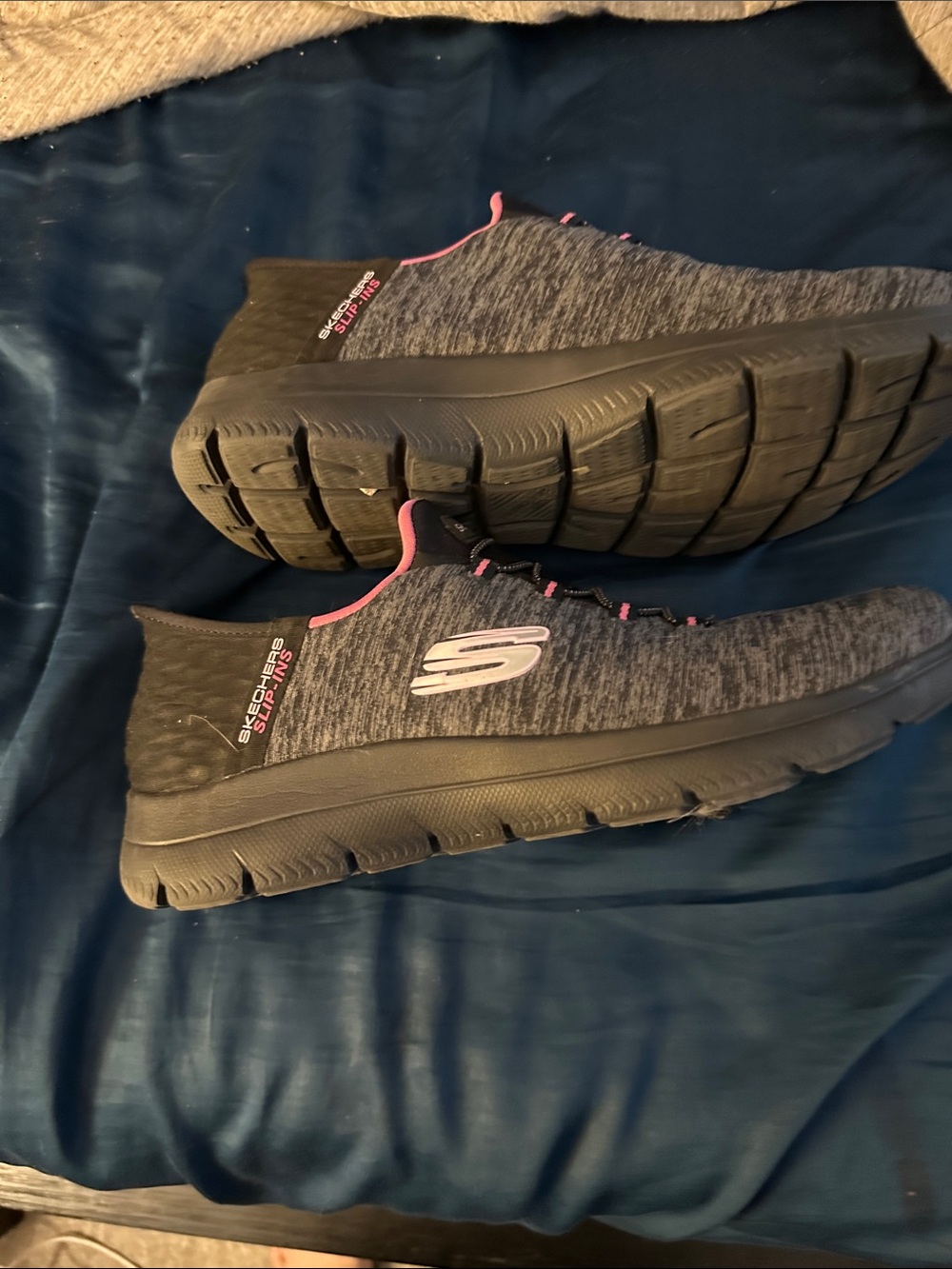 Skechers Gray Knit Athletic Slip-On Sneakers with Pink Lining - Picture 2 of 4